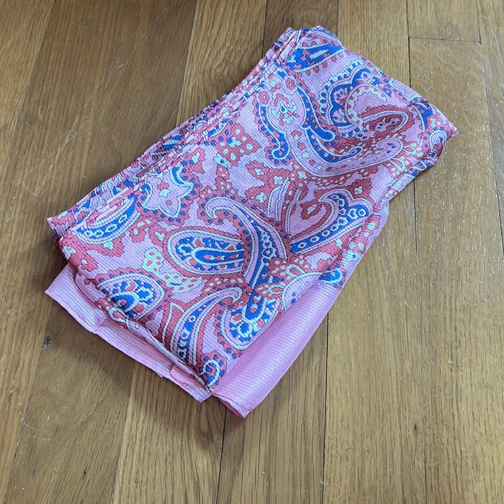 BRAND NEW NEVER WORN silk women’s scarf